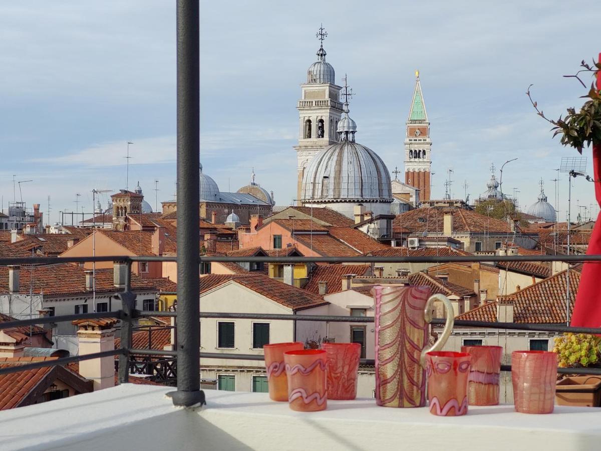Ca' Francesca Suite Terrace In Venecia Exterior foto