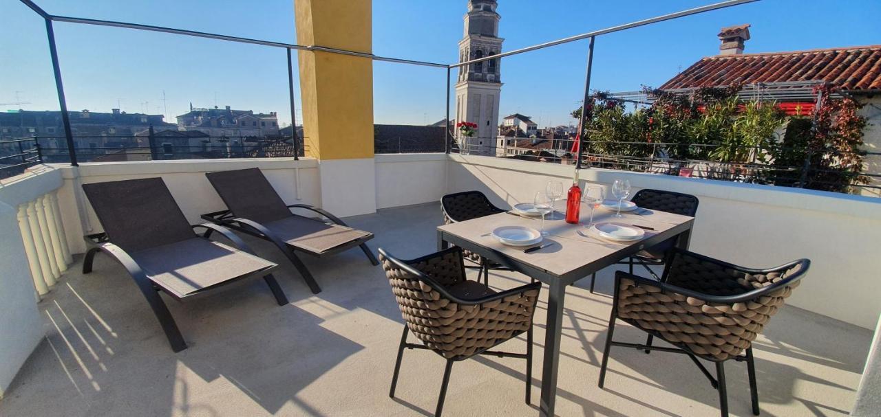 Ca' Francesca Suite Terrace In Venecia Exterior foto